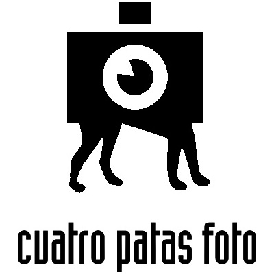 Logo Cuatro Patas Foto
